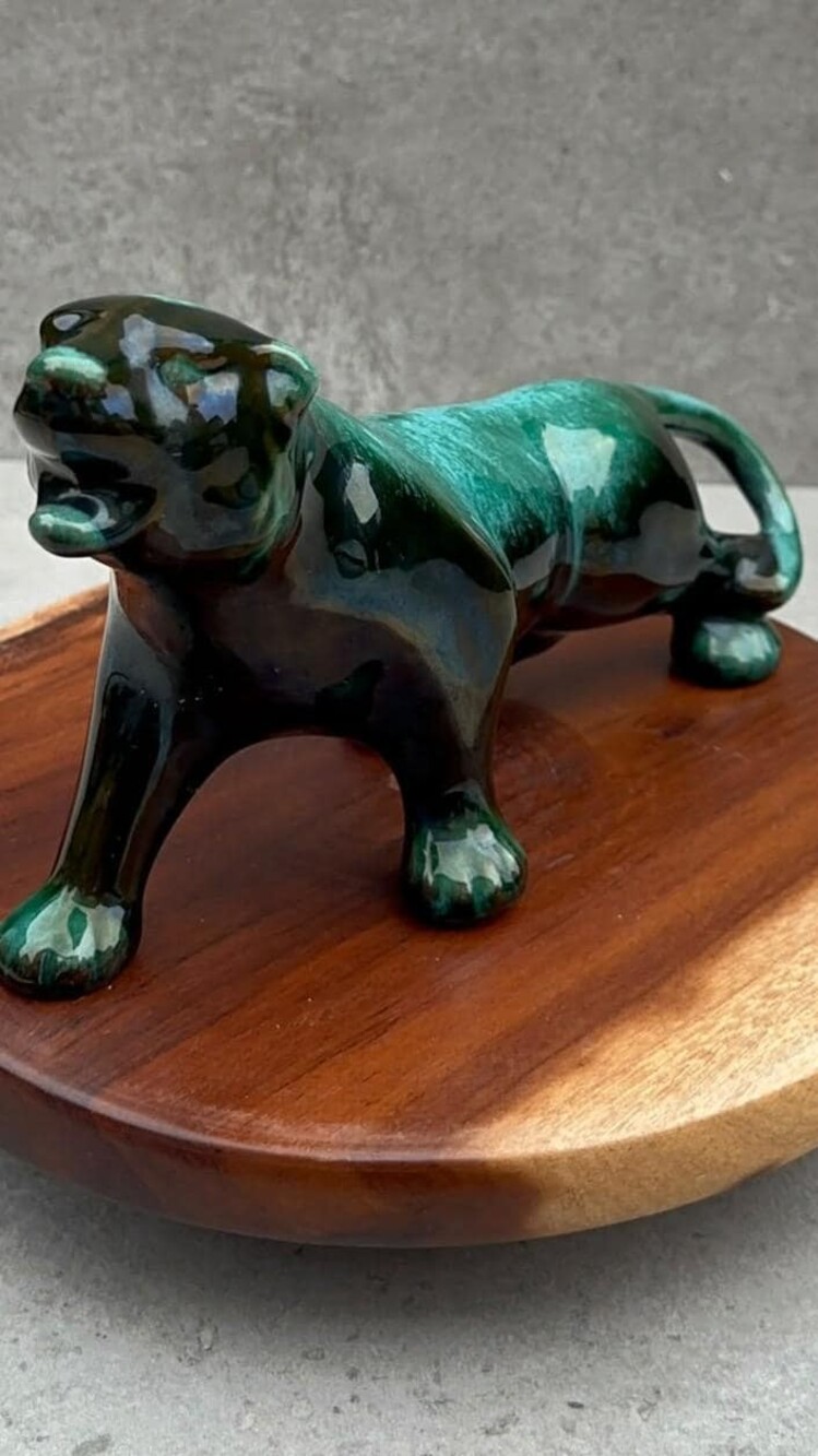 Vintage Blue Mountain Pottery Style Glazed Ceramic Prowling Panther Figurine